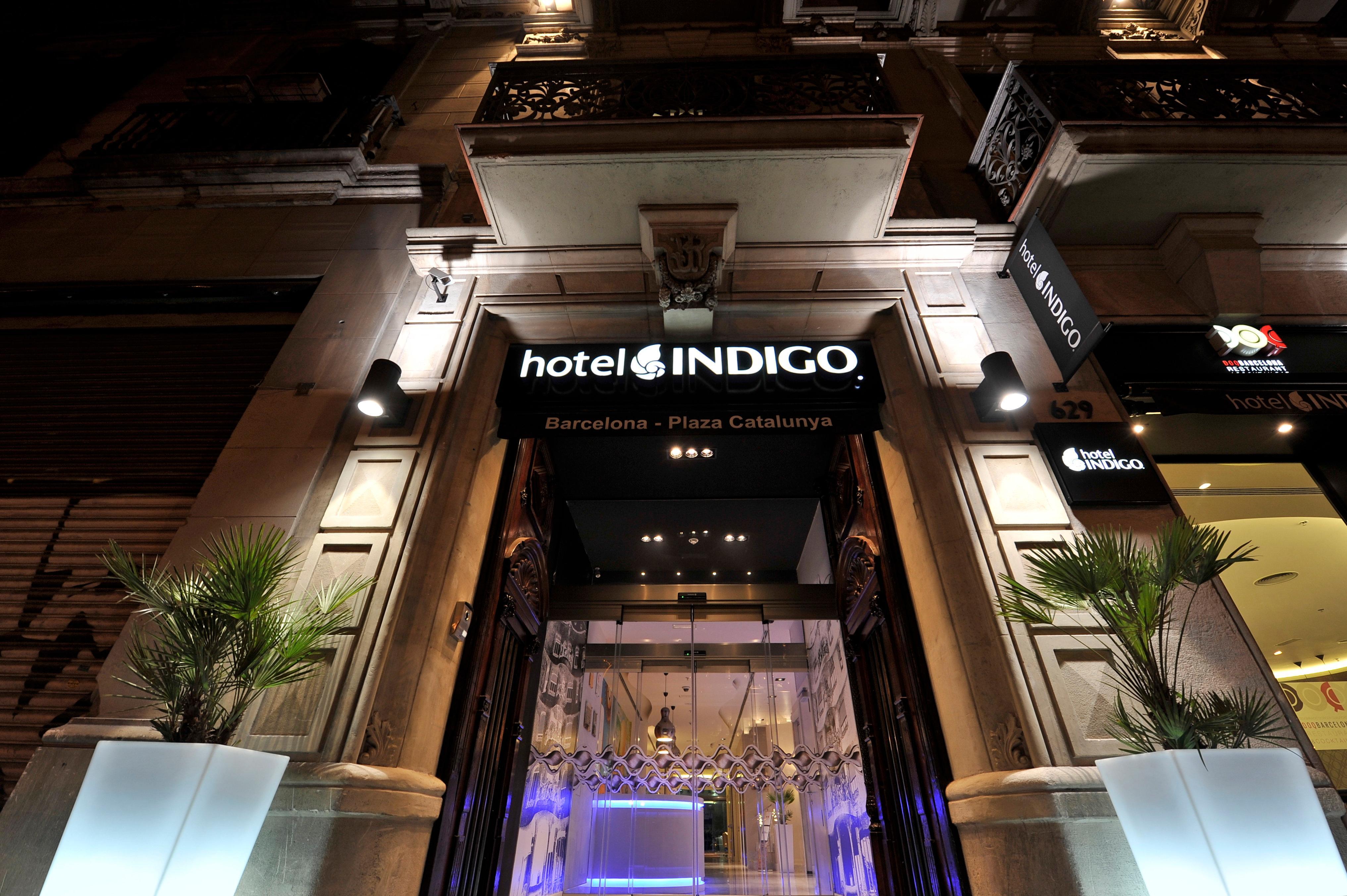 Hotel Indigo Barcelona - Plaza Catalunya, an IHG Hotel Bagian luar foto